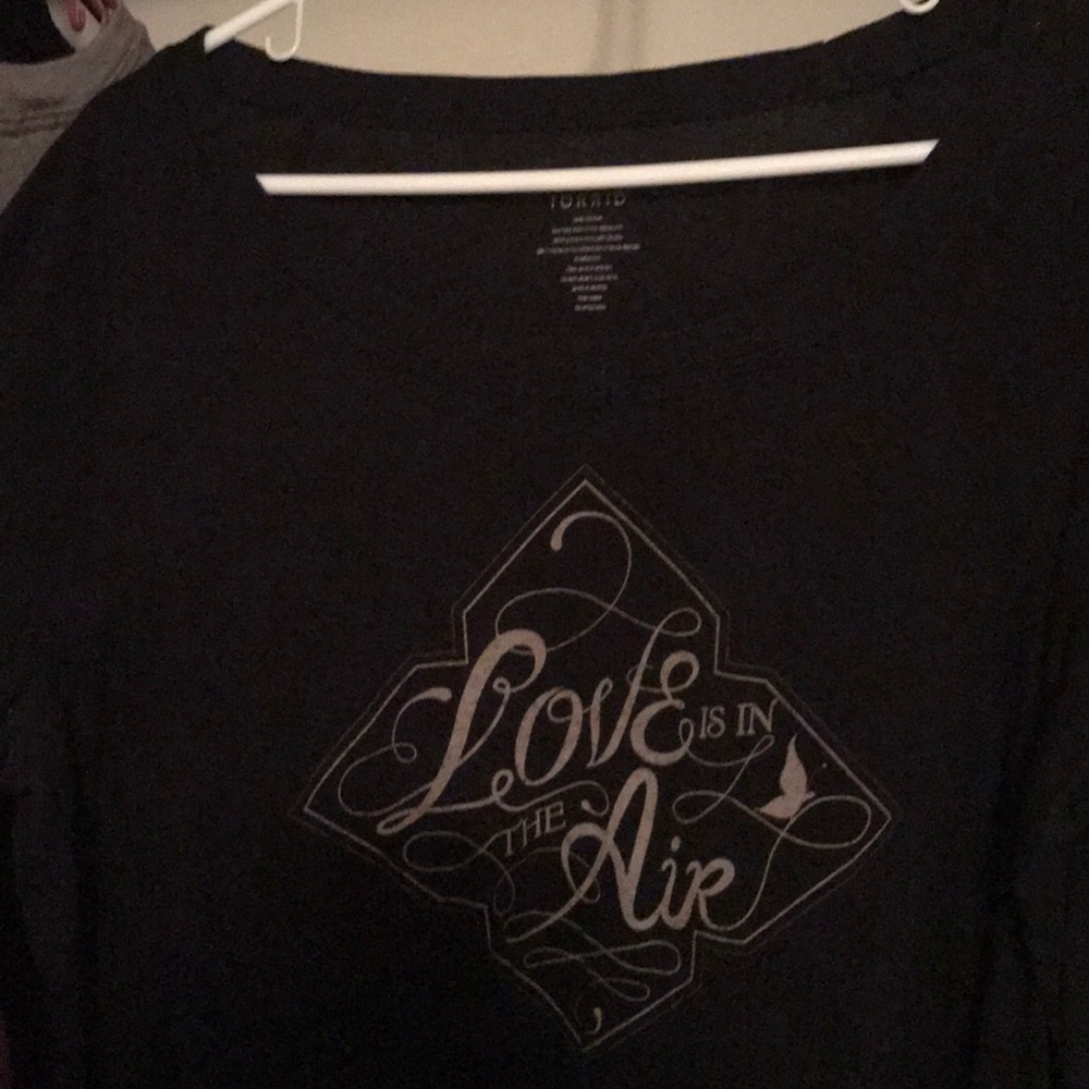 💗Torrid shirt